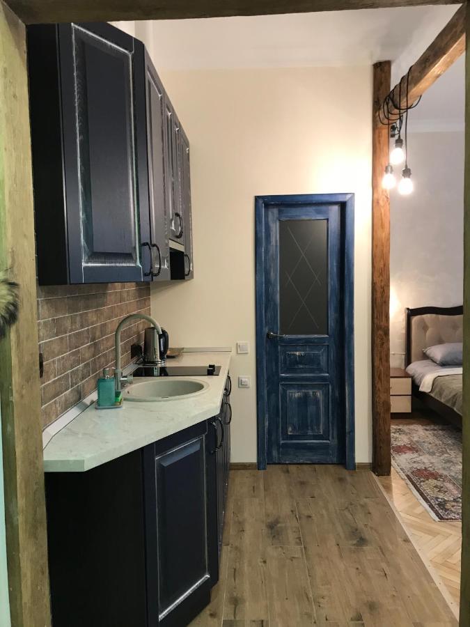 Tugan Baranovskogo Apartment